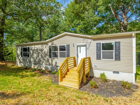 29 West Dr, Rossville, GA 30741
