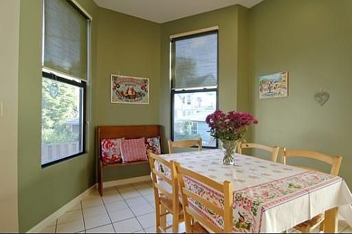 5th image of 4515 N Seeley Ave #3
