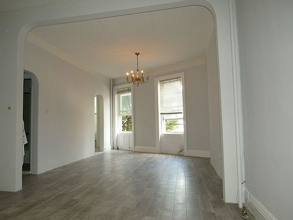 2nd image of 1817 Astoria Blvd APT 2R