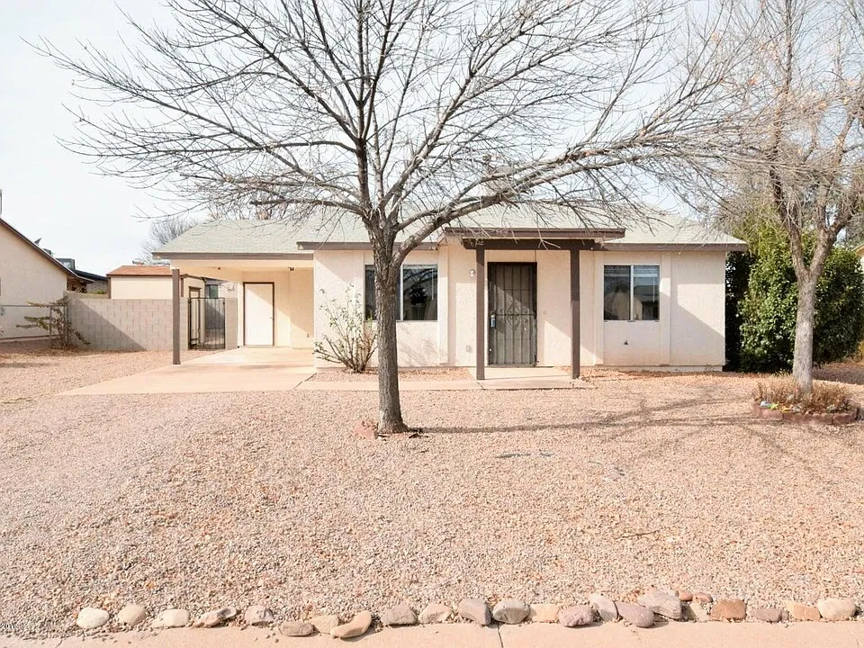 105 Buckskin Dr