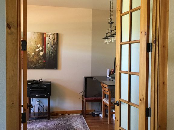 Office w/ double french door