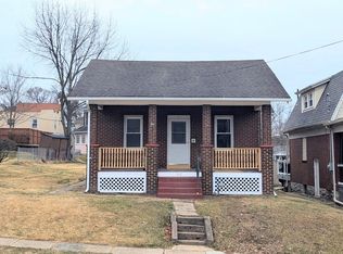 512 N 7th St, Jeannette, PA 15644