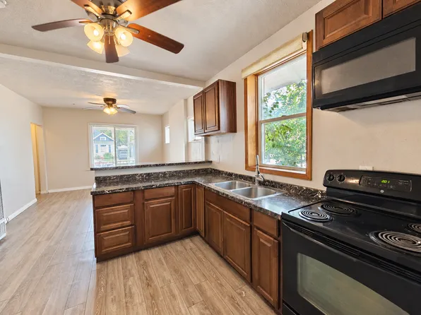 1061 S Jefferson St, Salt Lake City, UT 84101
