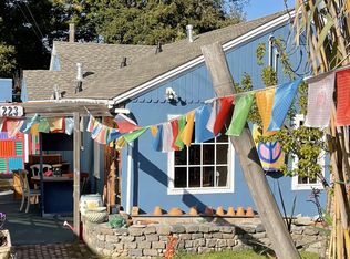 2231 Alice St, Santa Cruz, CA 95062