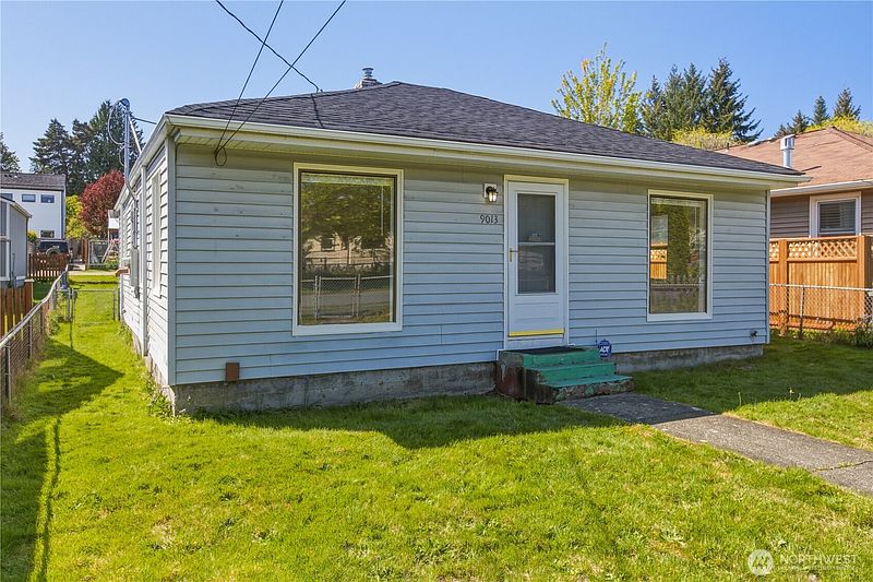 3rd image of 9013 11th Ave SW