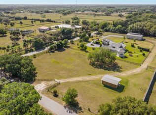 819 N Jackson Rd, Venice, FL 34292