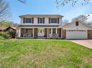 846 San Sebastian Dr, Fenton, MO 63026