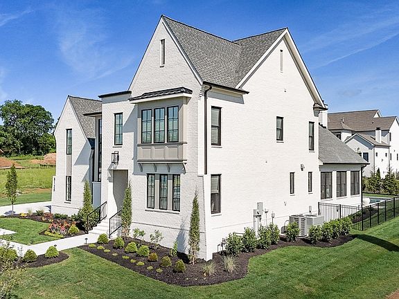 5th image of 8126 Boiling Springs Pl