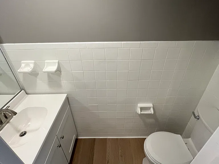 429 Westwood Dr #4 — Photo 14