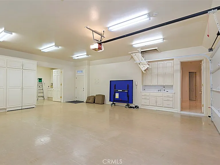 97 Ritz Cove Dr — Photo 36