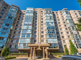 19385 Cypress Ridge Ter UNIT 416, Lansdowne, VA