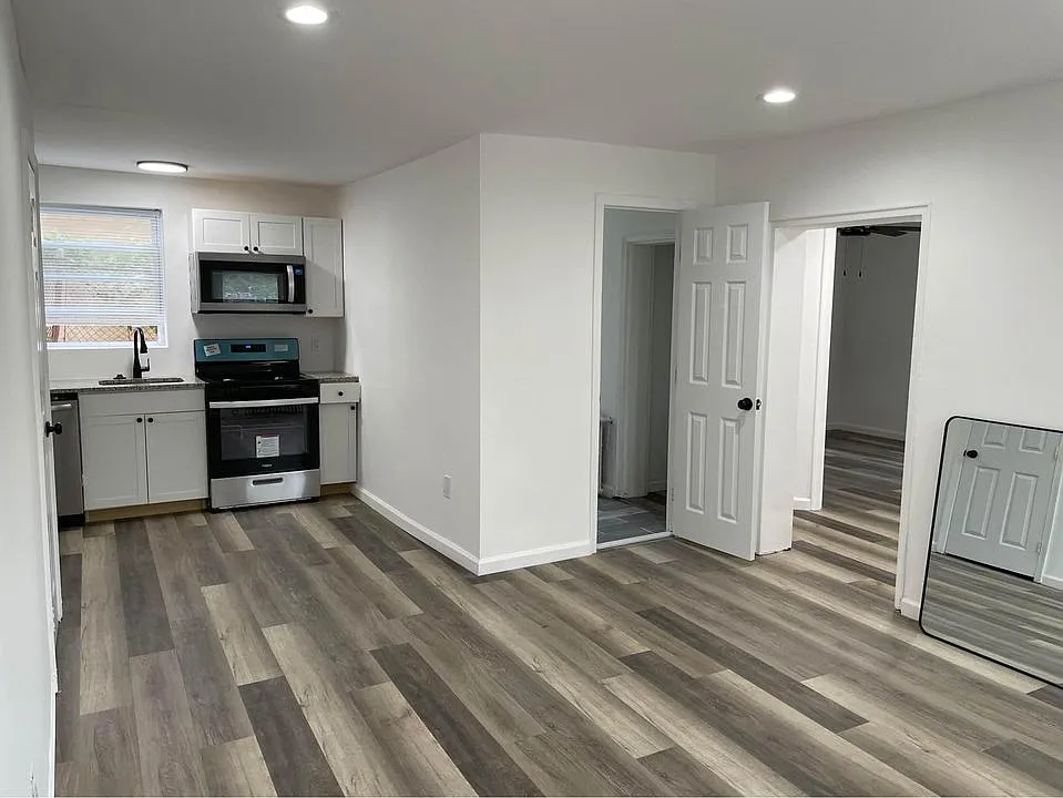 8515 Flower Ave — Photo 3