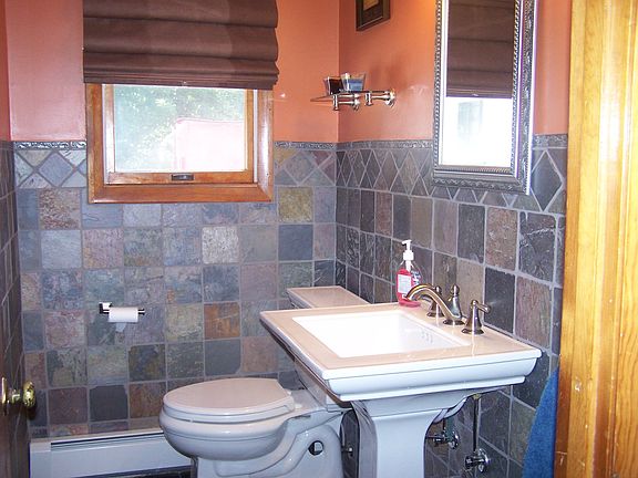 totally updated 1/2 bath