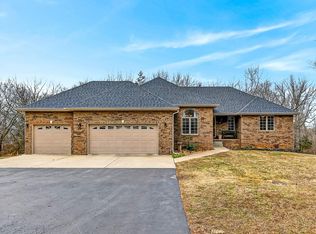 997 S Oak Ridge Road, Nixa, MO 65714