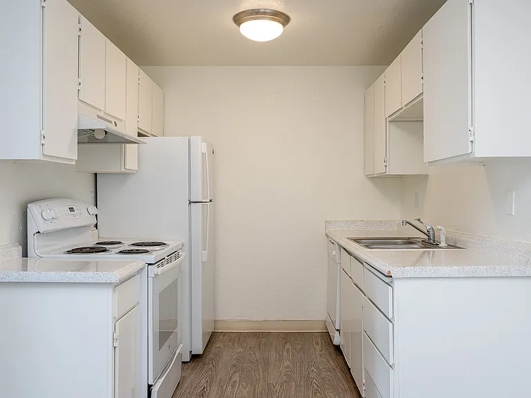 Sedona | Kitchen