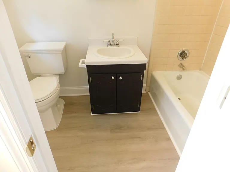 1302 Dunbar Dr — Photo 14