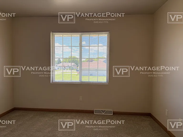 1862 Golden Bell Dr — Photo 16