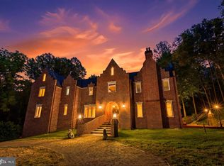 12213 Chapel Rd, Clifton, VA 20124