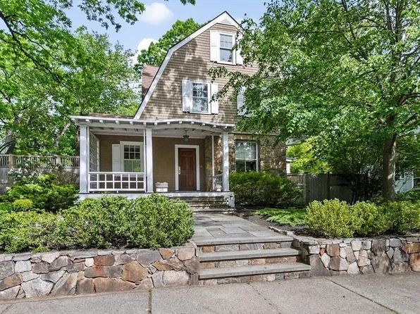 26 Saxon Rd, Newton, MA 02461