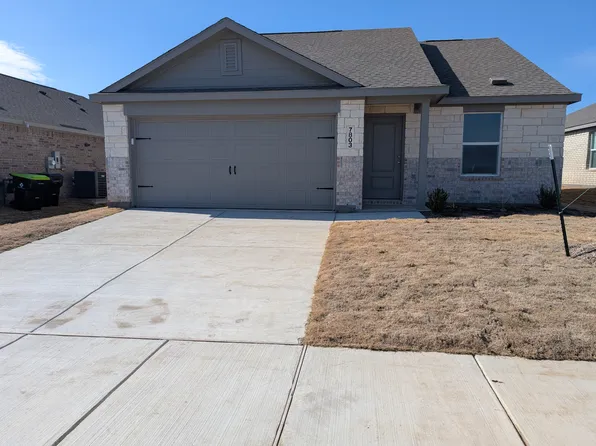 7803 Bent Gale Rd, Pilot Point, TX 76258