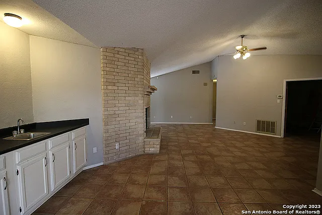 13942 Chisom Creek St — Photo 12