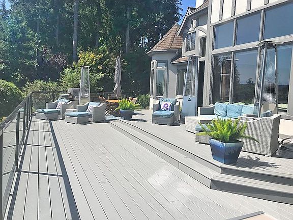 3rd image of 909 Indigo Dr