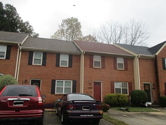 2nd image of 1074 Westfield Trce SE