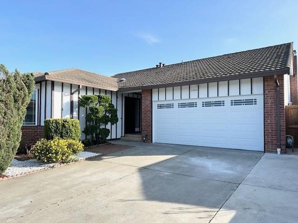 1490 Swordfish St