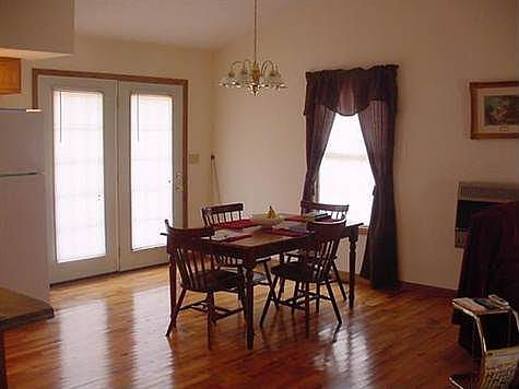 5th image of 149 Pond Circle Dr