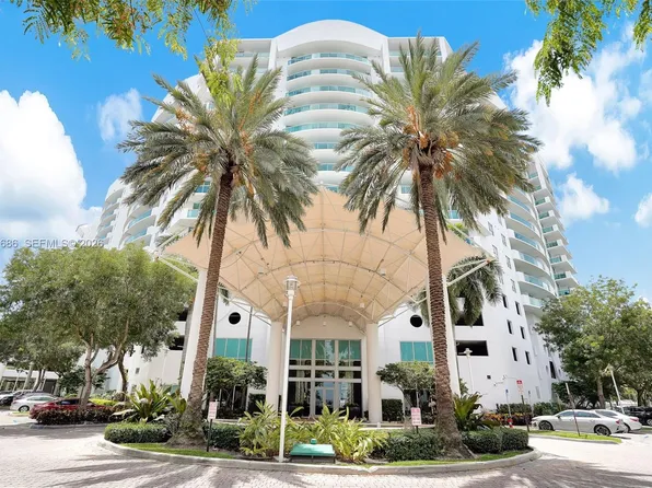 7900 Harbor Island Dr APT 610, North Bay Village, FL 33141