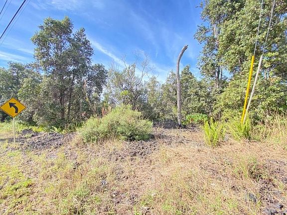 3rd image of 92-8943 Leilani Circle Makai Lot 9