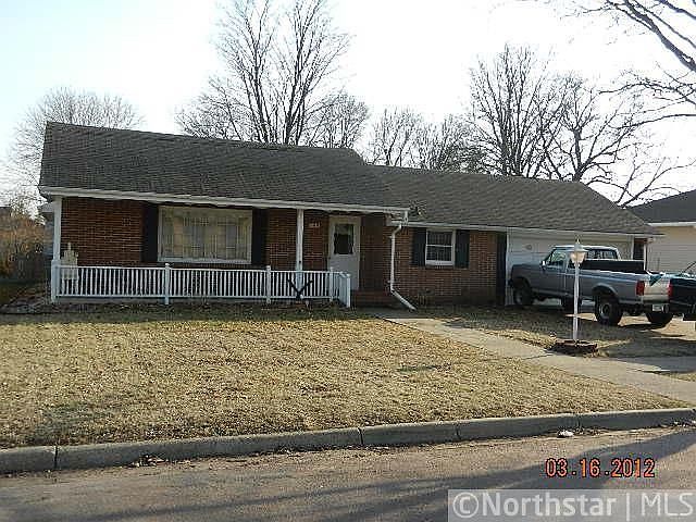 1st image of 104 W Chandler St
