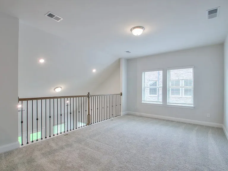 1673 Boardwalk Pl — Photo 14