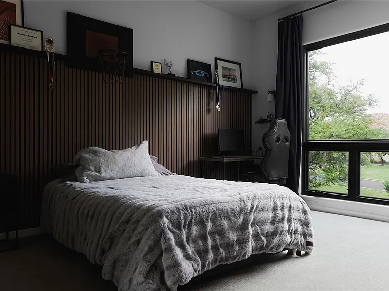 201 Costa Bella Dr — Photo 29