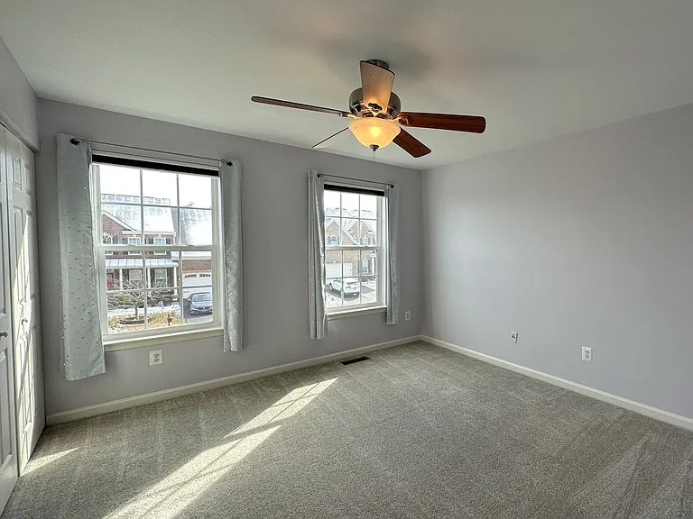 13758 Restina Rd — Photo 36