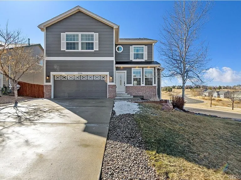 21206 Tallman Ct — Photo 1
