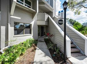 10626 Longwood Dr, Seminole, FL