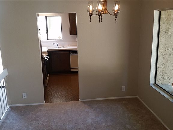 5th image of 3323 Caminito Eastbluff Unit 174