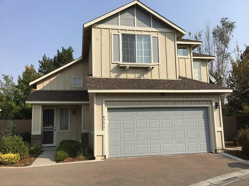 4751 Mountain Quail Ct photo 1