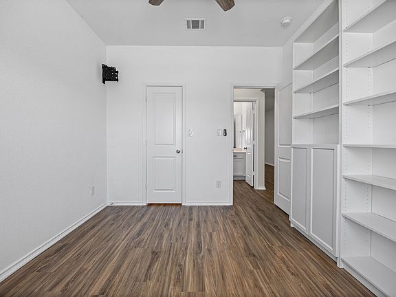 4th image of 1609 Woolsey Way