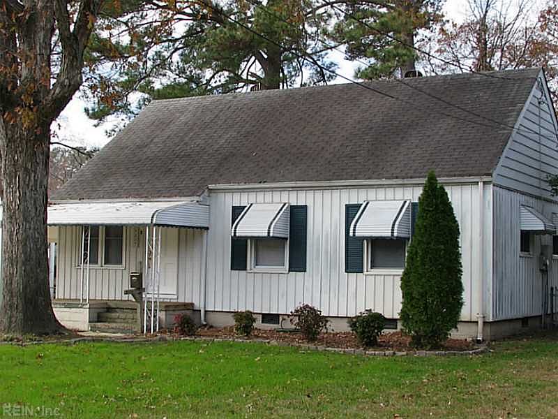 1st image of 8207 Fernwood Dr