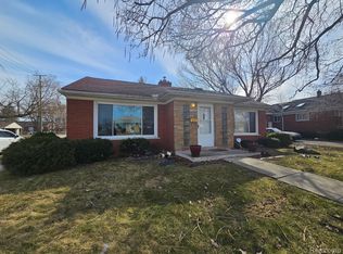 22858 Rausch Ave, Eastpointe, MI 48021