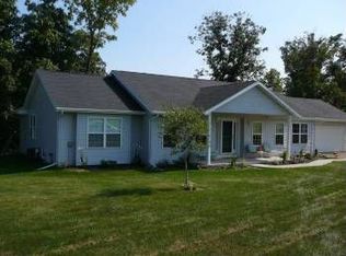 9120 Cth N, South Wayne, WI 53587