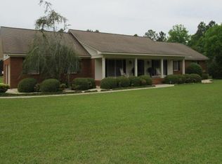 2208 Bateman Dr, Tifton, GA 31793