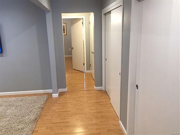 4th image of 7 Heritage Dr Unit D