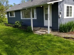 2613 Nonpareil Rd, Sutherlin, OR 97479