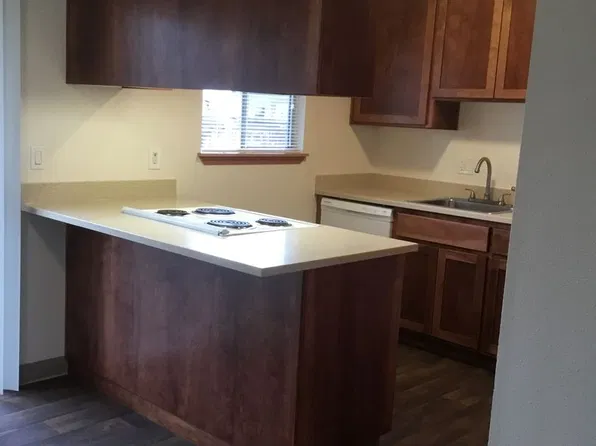 Jefferson Square Apartments