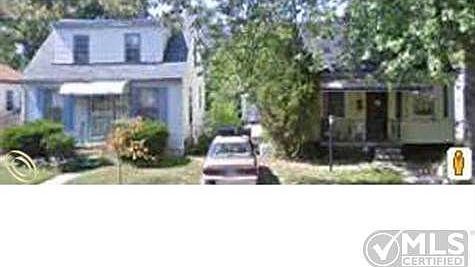 19319 Archdale.jpeg