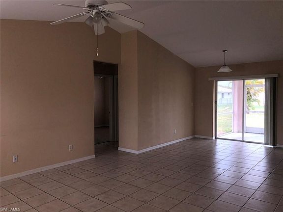 3rd image of 141 SE 19th St