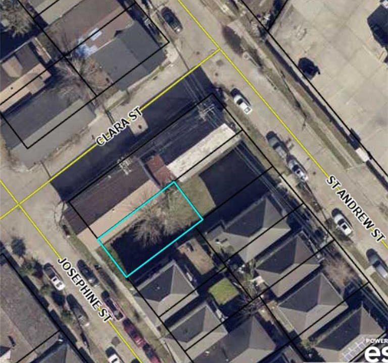 1st image of 2725 Josephine St